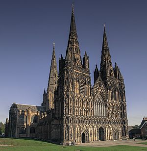 Lichfield Cathedral 2010-10-13.jpg