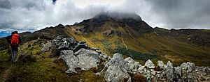 Sincholagua trail