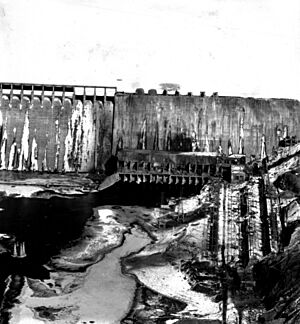 Sui-ho Dam, 22 February 1953