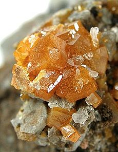 Wulfenite-284753