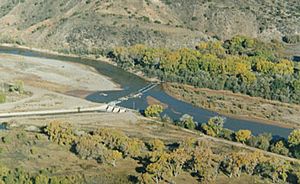 Angostura Diversion Dam.jpg