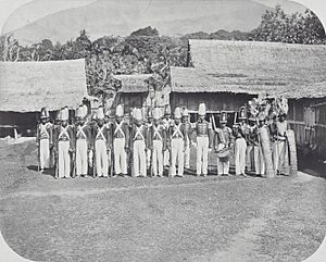 COLLECTIE TROPENMUSEUM Lijfwacht van de Sultan van Ternate TMnr 60039372