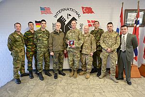 Gen. Pavel visits ISTC-099 (25377414785)