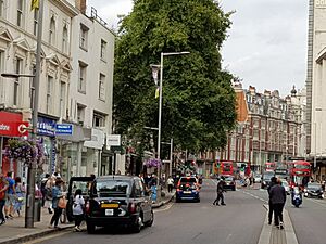 Kensington High Street 2 Londres.jpg