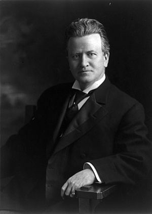 Robert M. La Follette Sr. cph.3b16031