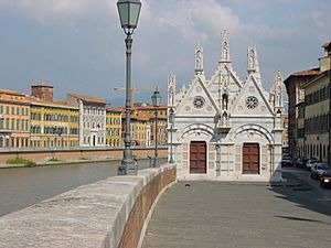 Santa maria della spina 101