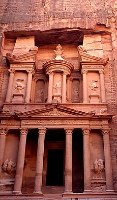 TreasuryPetra