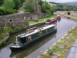 Bugsworth 058069