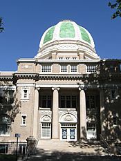 Chaves County Courthouse in Roswell