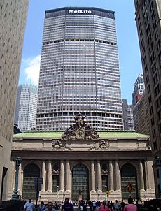 Grand Central Terminal MetLife Building Park Ave viaduct Summer Streets