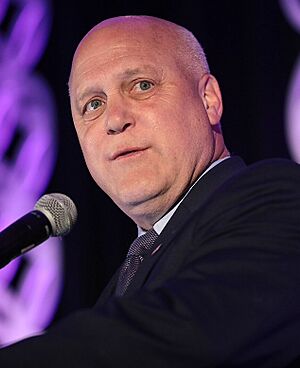 Mitch Landrieu (52801339981) (cropped).jpg