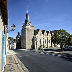 Parigne - Eglise 01.jpg