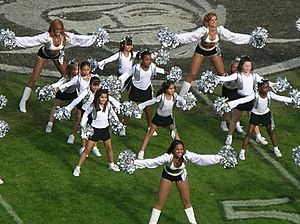 Raiderettes & Jr. Raiderettes at Falcons at Raiders 2008-11-02 2.JPG