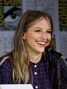 SDCC 2017 - Jeremy Jordan, Melissa Benoist and David Harewood 01 (cropped2)