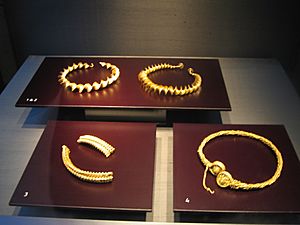 Stirling torcs