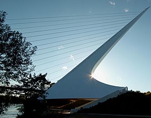 Sundial Bridge (8841257183) (cropped)