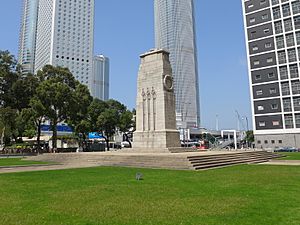 The Cenotaph 2014.jpg