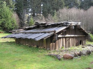 Yurok-Plank-house2