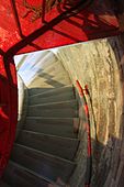 The stairs leading up to the lantern.