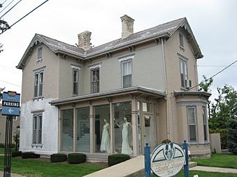 Blair House Montgomery OH USA.JPG