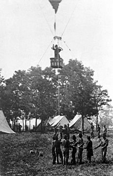 Brady - Balloon ascension of Thaddeus Lowe at Seven Pines HD-SN-99-01888