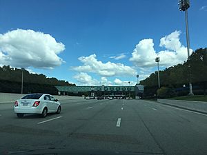 I-95 NB at Newark Toll Plaza