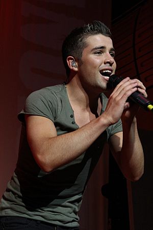 Joe McElderry by David Wright.jpg