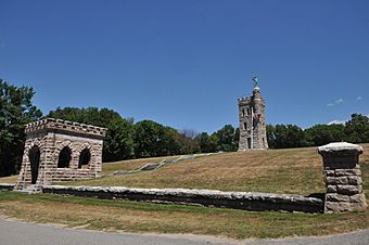 WinstedCT SoldiersMemorial1.jpg