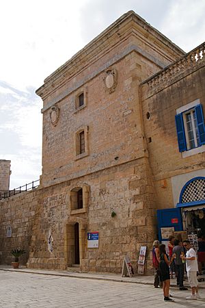 Mdina-torre-dello-stendardo