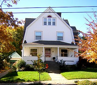 Randolph Bainbridge House Quincy MA.jpg