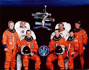 STS-86 crew.jpg