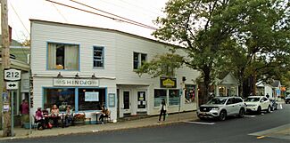 Tinker Street, Woodstock, looking SW