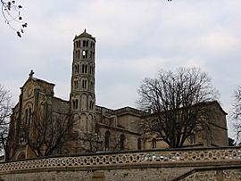 Saint-Théodorit cathedral and its Fenestrelle Tower