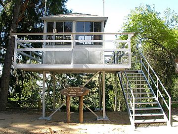 Castro Peak Tower.jpg