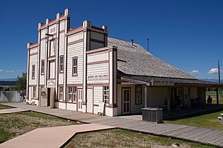 Forte Steele entrance