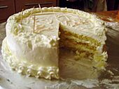 Génoise cake with buttercream frosting.jpg