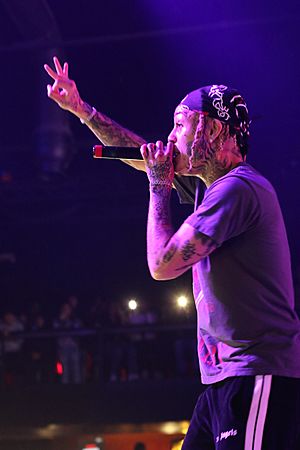 Lil Skies Fillmore Auditorium 05.01.19 (47708563412).jpg