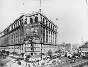 Macy's Herald Square LC-USZ62-123584