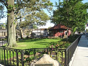 Tompkinsville Park SI jeh