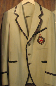 DulwichCollegeWhiteBlazer