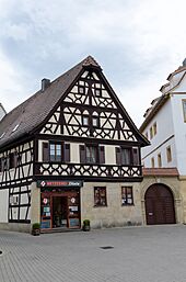 Hallstadt, Marktplatz 4-001