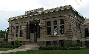 Morris Carnegie Library.jpg