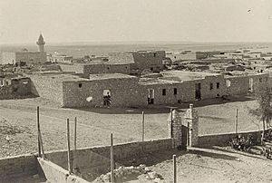 Nakhl00040v