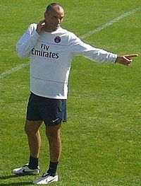 Paul Le Guen au Camp des Loges 01