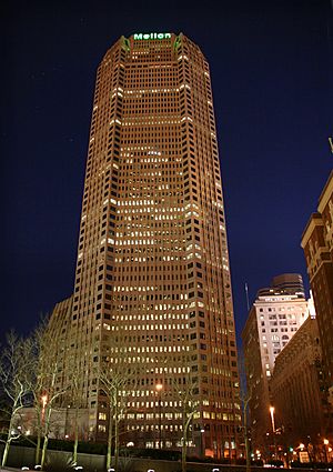 Pittsburgh-mellon-center-2007-night