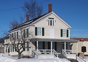 Alexander Faribault House 02.jpg