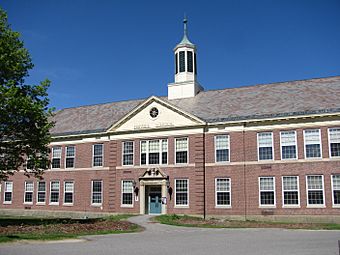 Frisbee School, Kittery ME.jpg