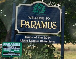 Paramus welcome sign