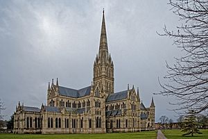 SalisburyCathedral-wyrdlight-811594East