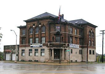 Third Precinct Police Station Detroit.jpg